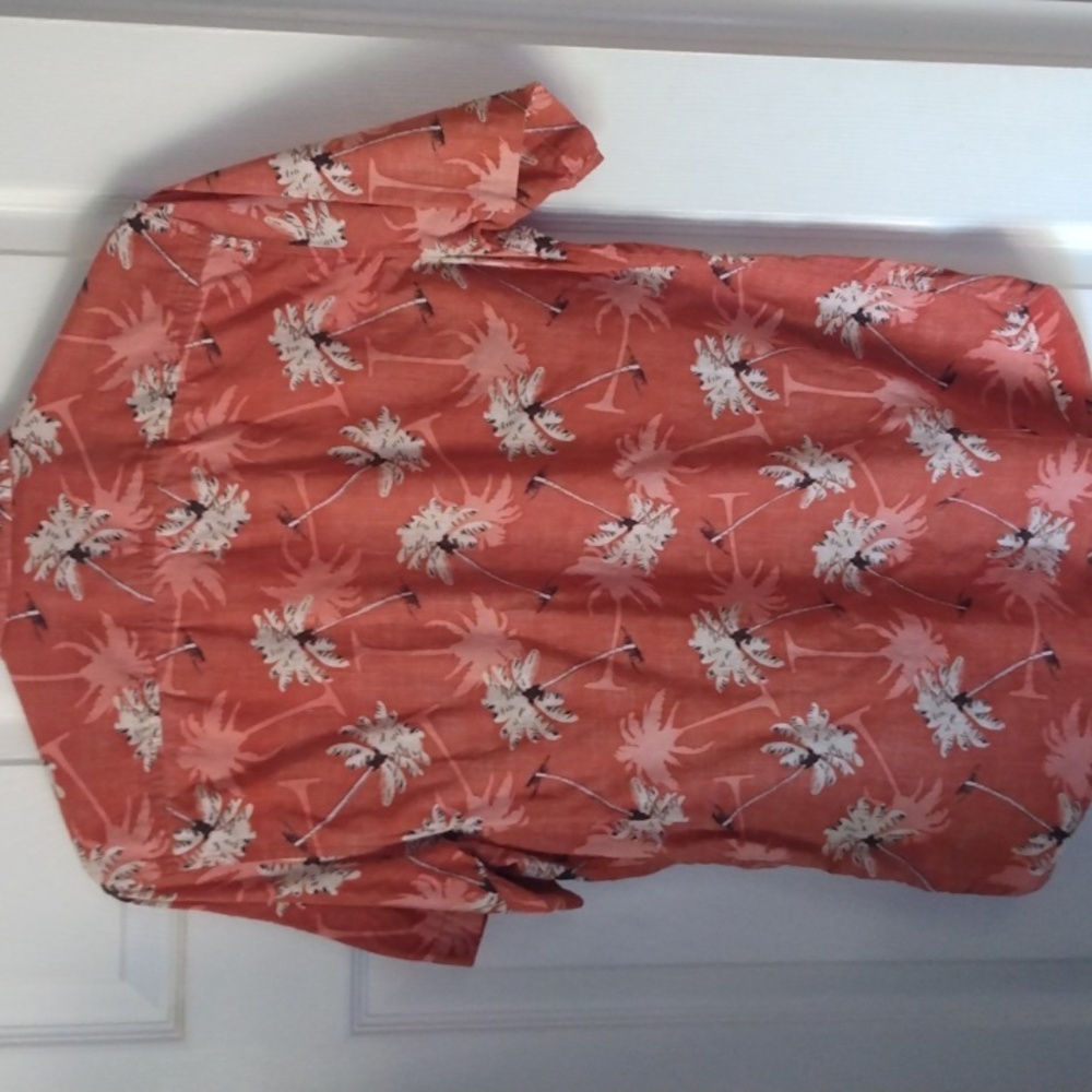 American Rag Men's size SMALL Palm Tree Print Short-Sleeve Button-Down - Picture 5 of 5